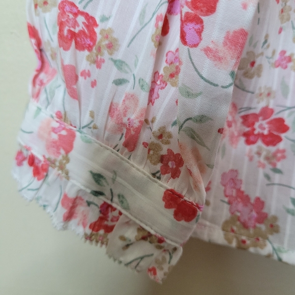 Talbots Ruffle Pintuck Blouse In Swirly Ditsy Floral Size S Button Front - Picture 6 of 10